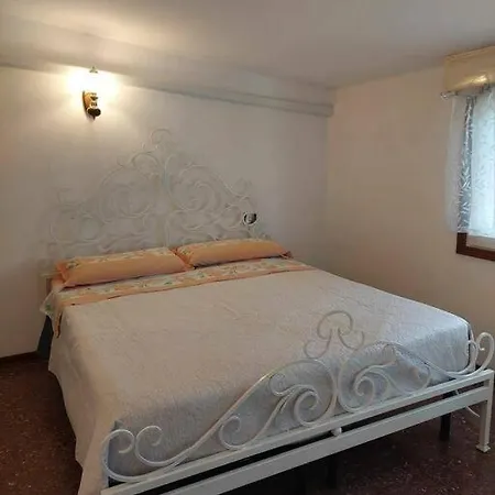 Ampio Vicino Mare Apartment *