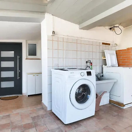 Ampio Vicino Mare Apartment